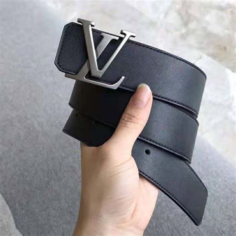 louis vuitton men's belts black.